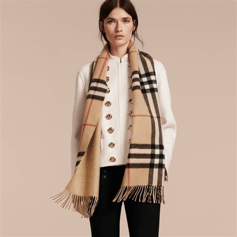 burberry metallic camel giant check print cashmere fringe scarf|Burberry Giant Check Cashmere Scarf .